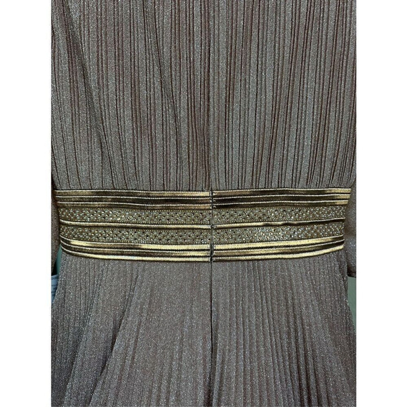 MAC DUGGAL SHIMMERING PLEATED A-LINE 3/4 SLEEVE GOWN ROSE GOLD- SIZE 6 - Picture 6 of 9